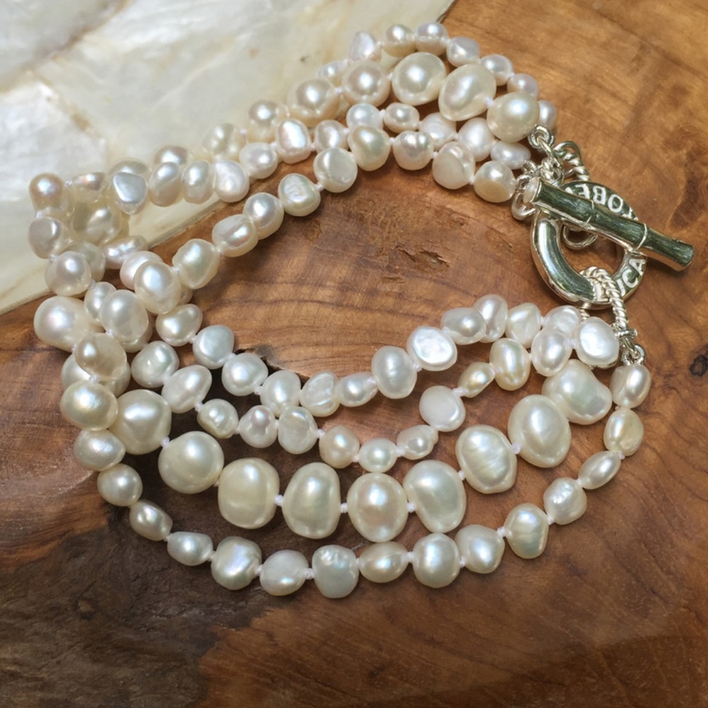 Lucas Roberts Designs Funky Twist Pearl Bracelet
